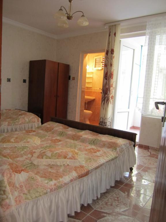 Central Guesthouse Nesebar Esterno foto