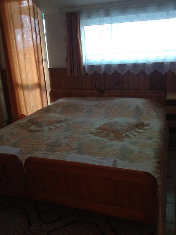 Central Guesthouse Nesebar Esterno foto